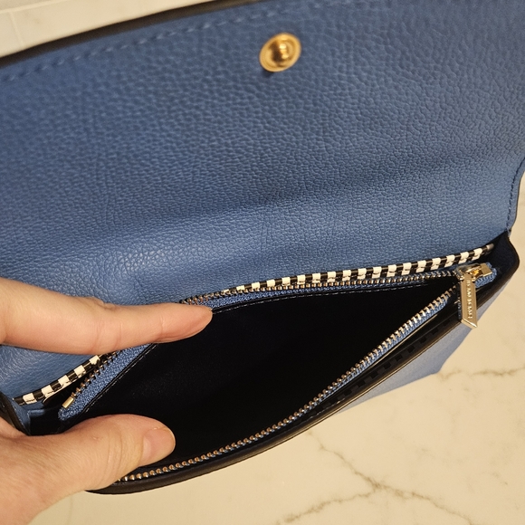 NWT HENRI BENDEL WALLET WITH STRAP - Picture 7 of 10